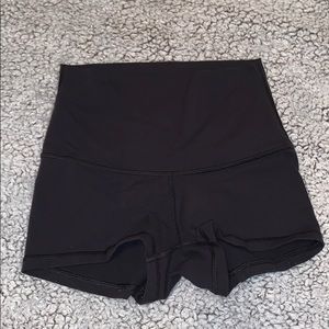 Lululemon spandex shorts